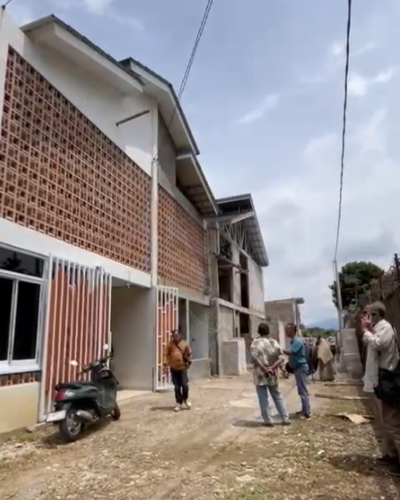 Diskusi ROI