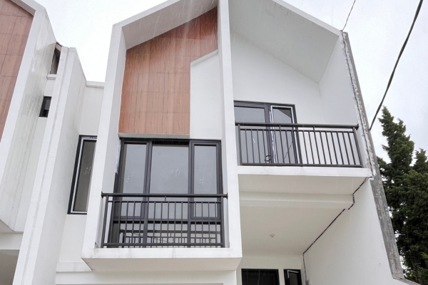 Facade Atas